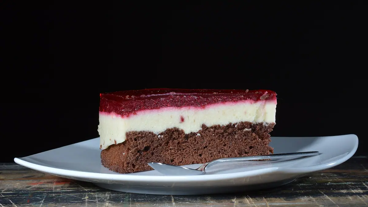 Eggless Cake Shop bakes